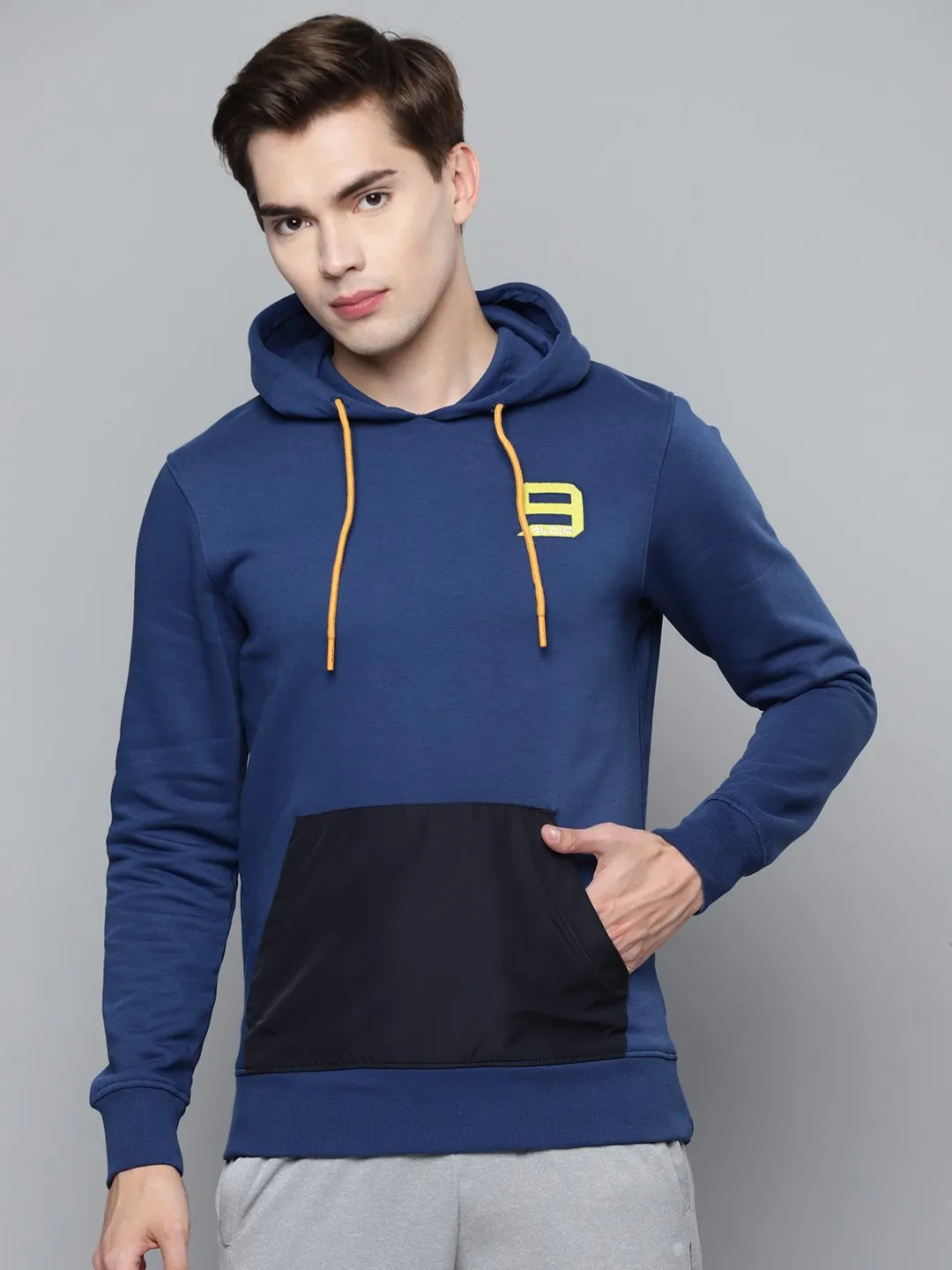 Alcis Men Blue Colourblocked Hooded Sweatshirt