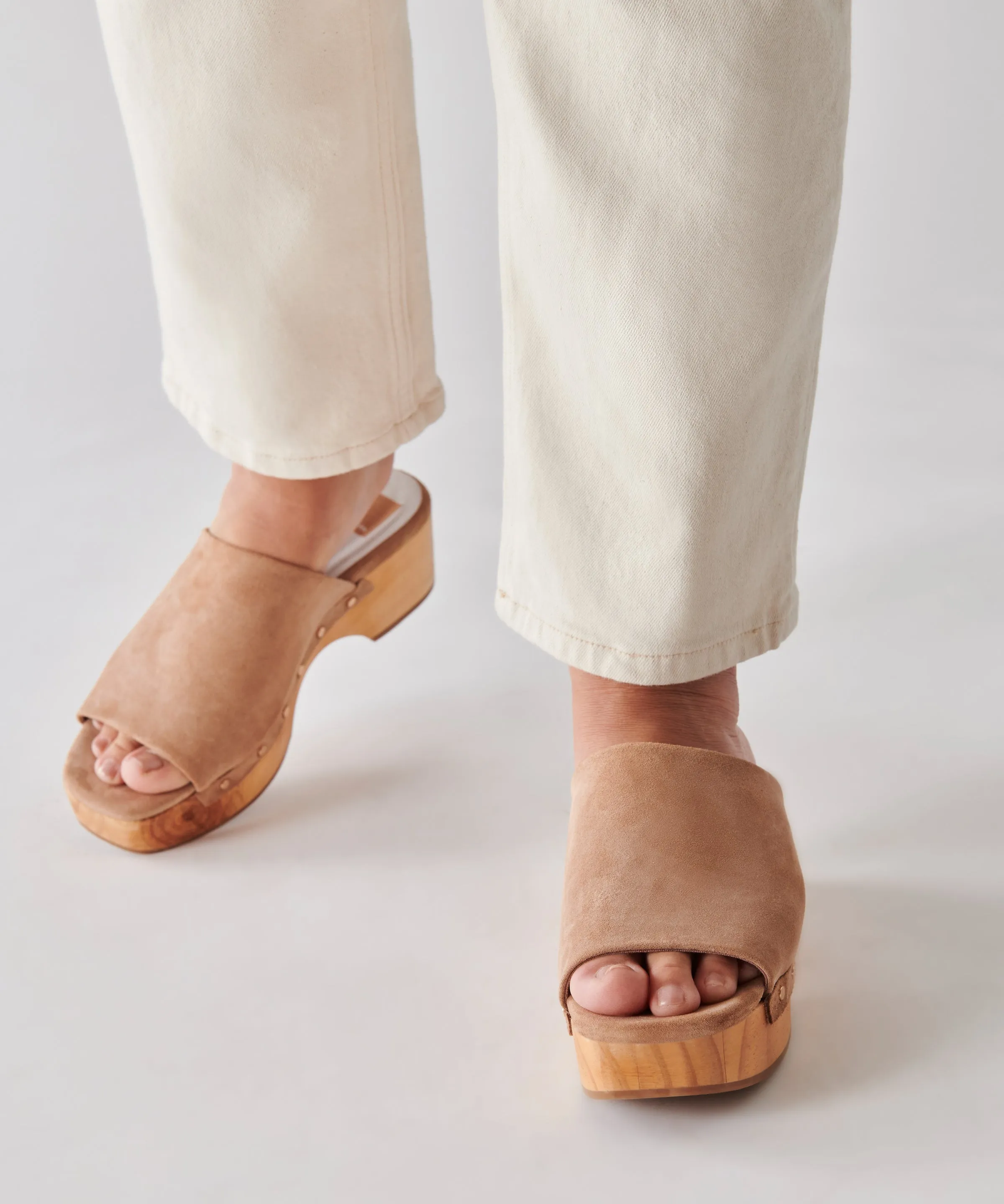 DORADO MULES IN TAUPE SUEDE - re:vita