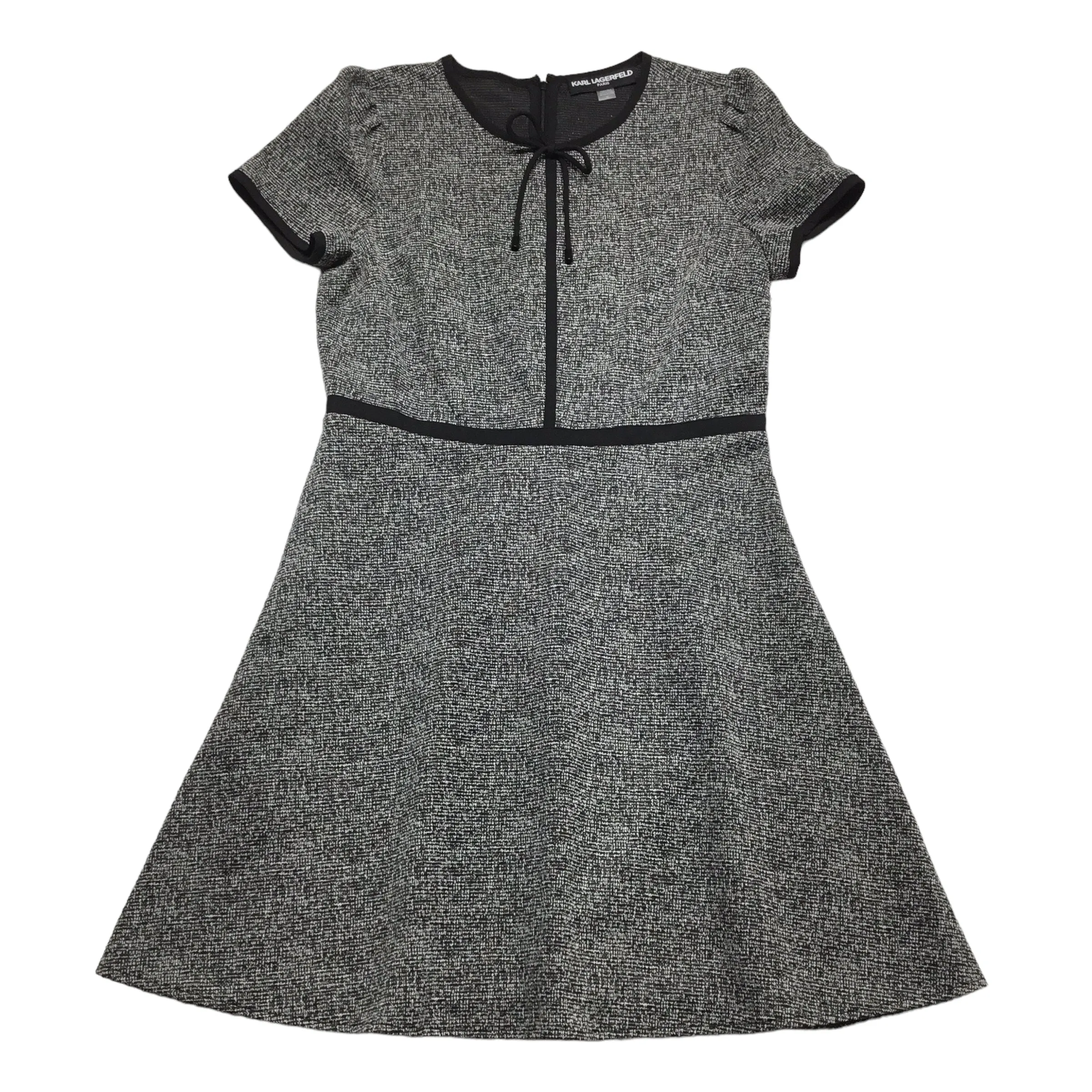 Dress Casual Short By Karl Lagerfeld  Size: 12