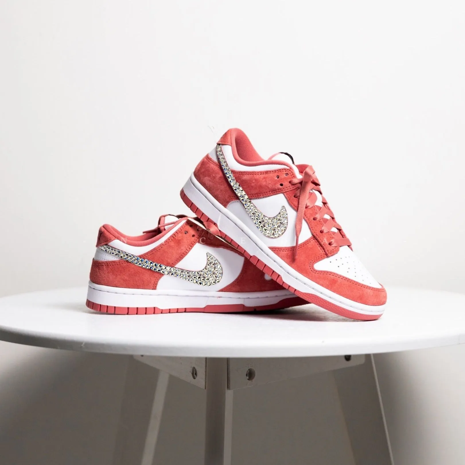 Dunk Women Low (Valentine's Day)