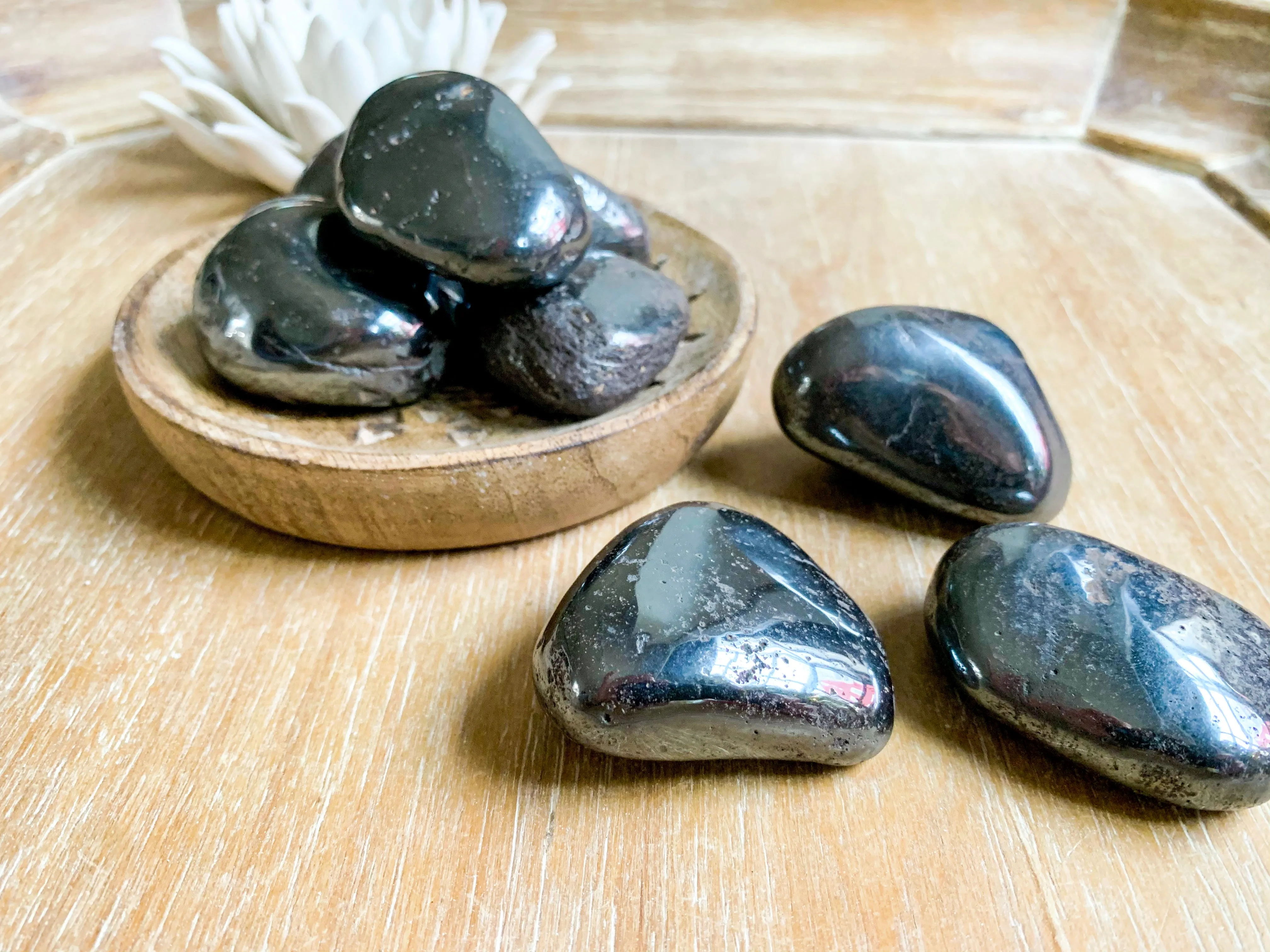 Hematite Tumbled Palm Stone