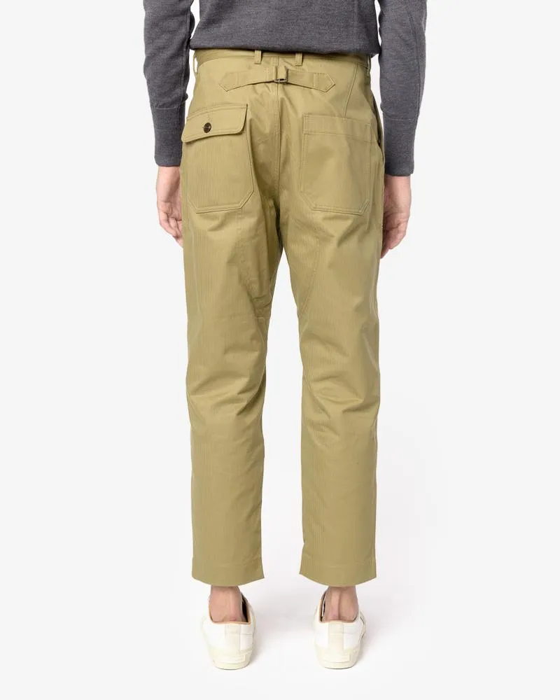 P908 Pants in Khaki