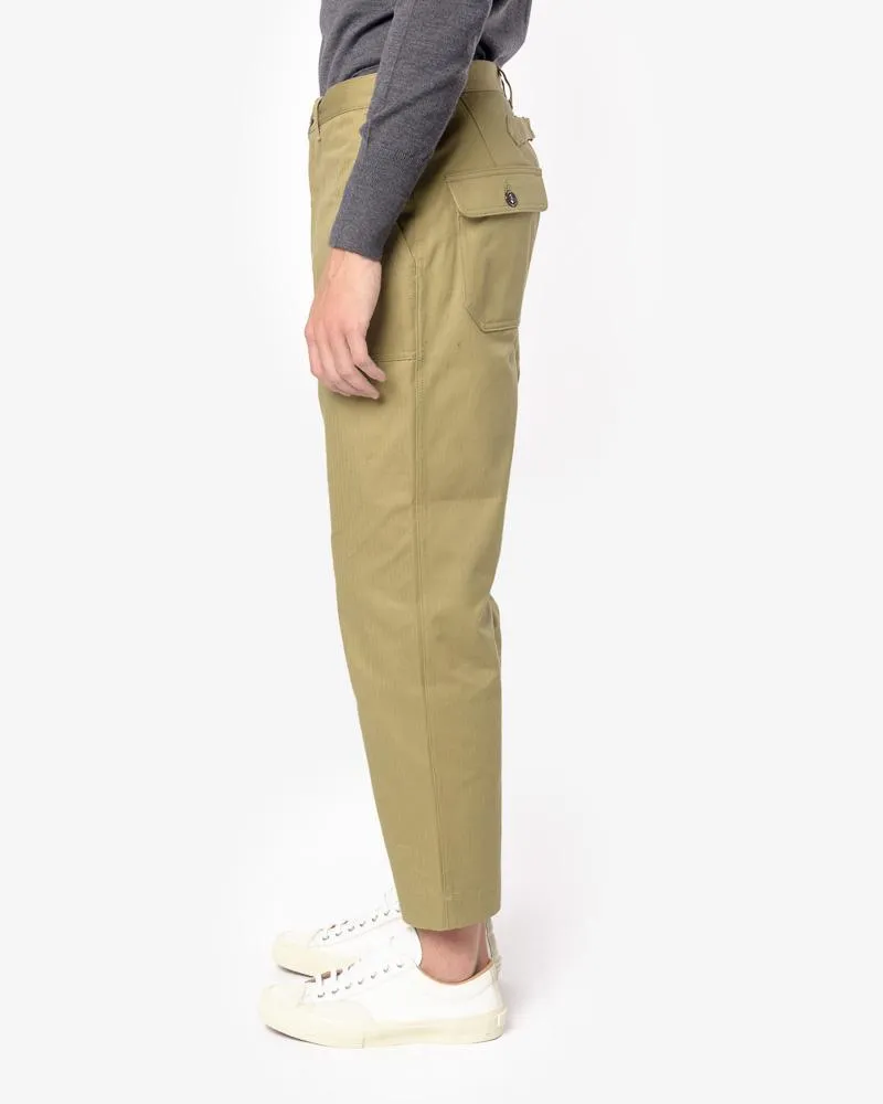 P908 Pants in Khaki