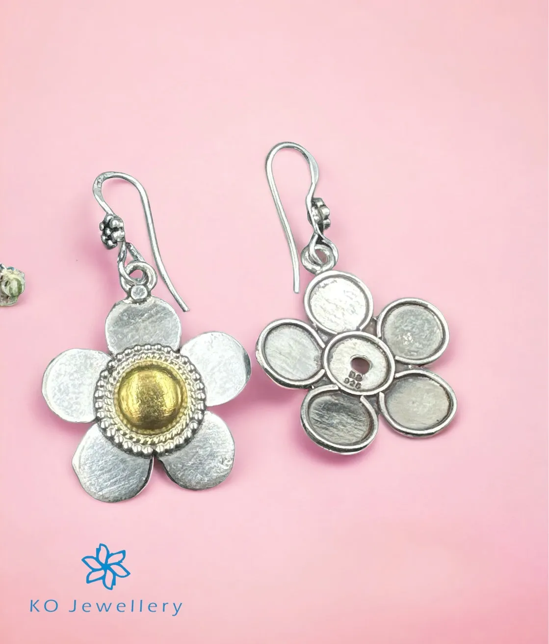 The Flower Silver Two Tone Earrings